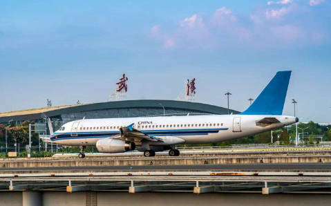 齐齐哈尔空运武汉机场